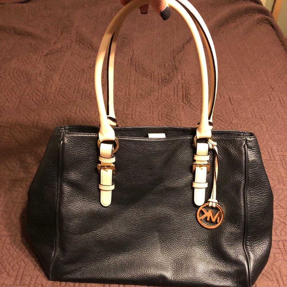 MK Purse